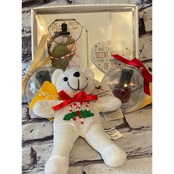 Christmas is here Bundle😇‎ - Picture 8 of 8